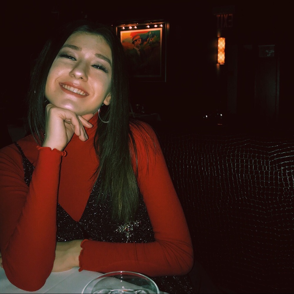 Meet your Posher, Veronica